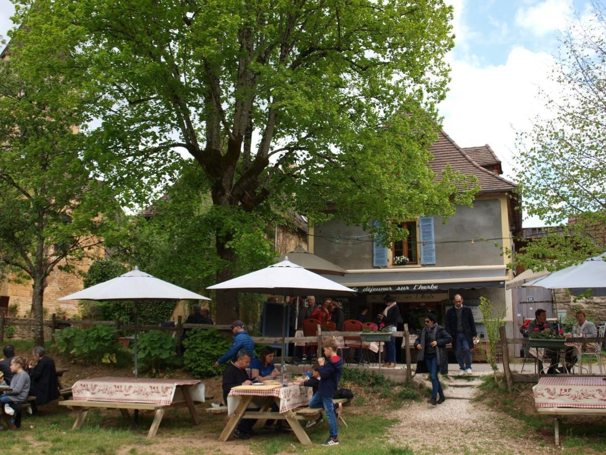 Cozy Cottage In Aquitaine With Private Swimming Pool Peyzac-le-Moustier Exteriér fotografie