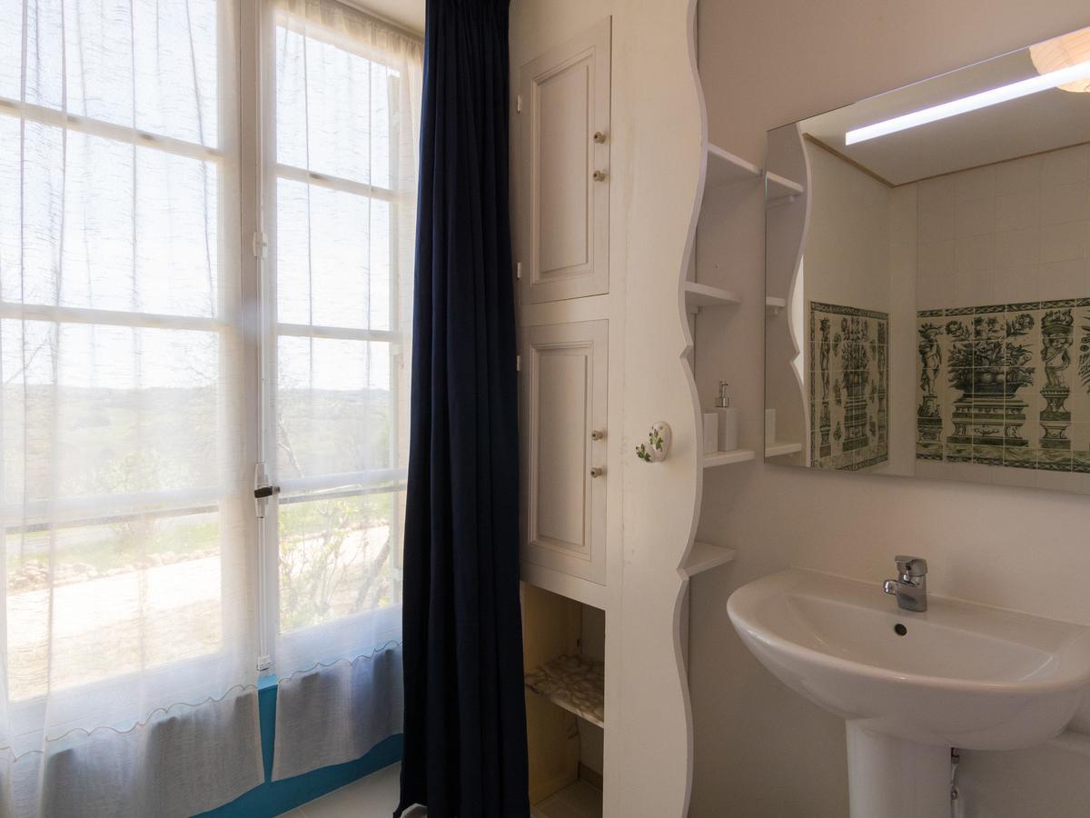 Cozy Cottage In Aquitaine With Private Swimming Pool Peyzac-le-Moustier Exteriér fotografie